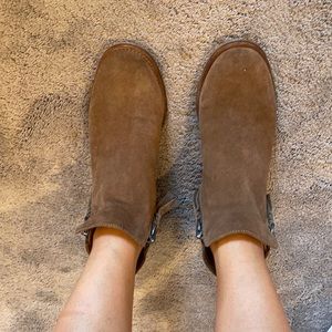 Dolce Vita brown suede booties size 9